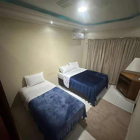 Linda Casa A 200M Da Basilica Nova Βίλα Aparecida  Εξωτερικό φωτογραφία