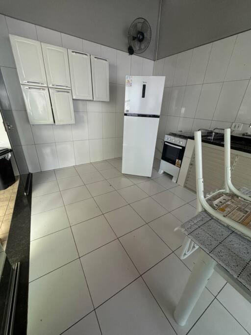 Linda Casa A 200M Da Basilica Nova Βίλα Aparecida  Εξωτερικό φωτογραφία